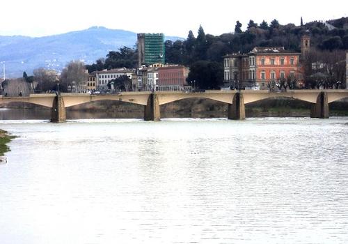 Le ponte alle Grazie, sur l'Arno