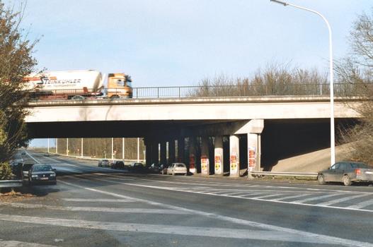 Le pont de l'E42 à Landenne (commune d'Andenne)