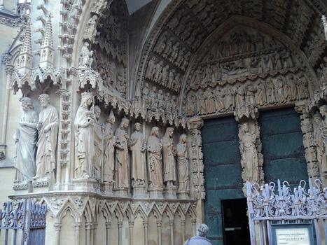 Le portail de la cathédrale Saint-Etienne de Metz