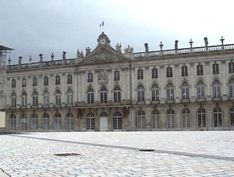 L'Hôtel de Ville de Nancy, principal bâtiment de la place Stanislas (1752-1755)