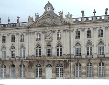 Détail de la façade de l'Hôtel de Ville de Nancy, sur la place Stanislas