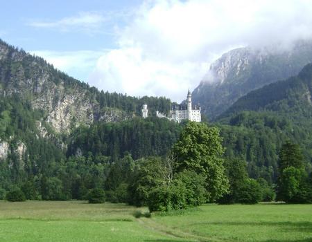Le château de Neuschwanstein, voulu par Louis II de Bavière, près de Schwaangau