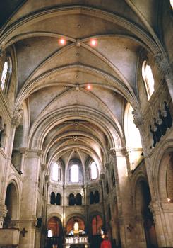 Les voûtes de la cathédrale de Nîmes