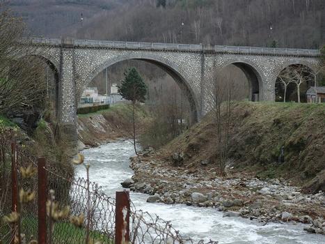 Le pont de la D115, dite route d'Espagne, sur le Tech, à Prats-de-Mollo