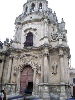 La façade de l'église baroque San Giuseppe (saint Joseph) à Ragusa Ibla