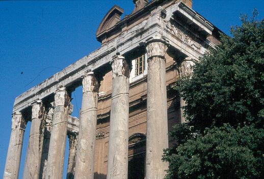 Forum Romanum. Tempel of Antonius and Faustina