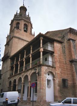La façade et le clocher (anciennement minaret) de la cathédrale de Ronda