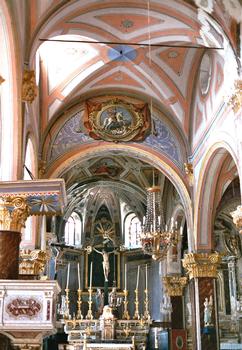 L'intérieur (baroque) de l'église Saint Claude de Saorge (Alpes maritimes)
