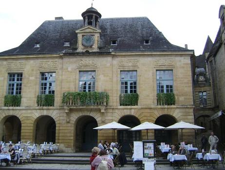 L'Hôtel de Ville de Sarlat-la-Canéda (Dordogne)