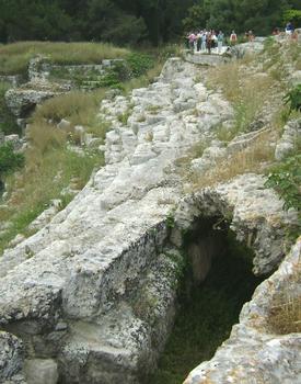 L'amphithéâtre (ou arènes) romain de Syracuse (Sicile)