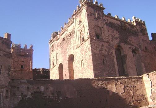 La casbah (forteresse) du Glaoui (le gouverneur de Marrakech au 19e siècle) à Telouèt, abadonnée à l'indépendance et en grande partie ruinée