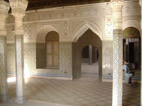 Le harem, richement décoré, de la casbah construite pour le Glaoui à Télouèt (province de Ouarzazate)