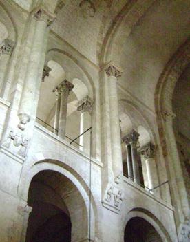L'intérieur de la basilique Saint Sernin (Toulouse)