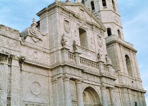 Détail de la façade de la cathédrale de Valladolid