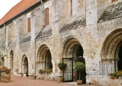 Halle des Kapitels der Zisterzienserabtei Vaucelles, gegründet im August 1132 in Les Rues-des-Vignes, Nord, Frankreich. Die Halle wurde 1175 fertiggestellt und ist die größte Ihrer Art in Europa