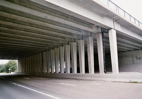 E411 Motorway bridge across the N238 expressway at Wavre