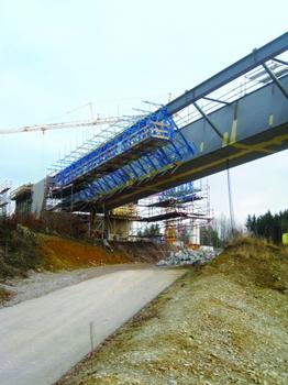Überbauschalung für Stahlverbundbrücken