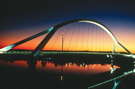 La Barqueta Brücke