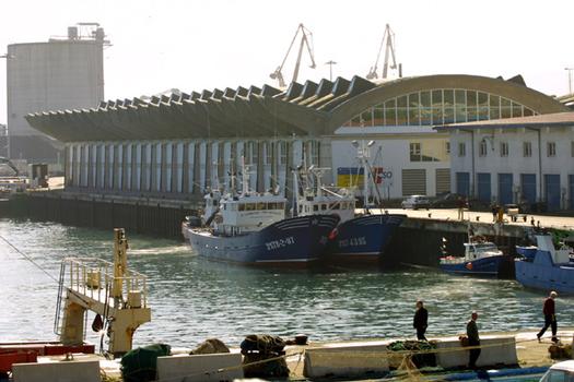 Neue Fischmarkthalle im Hafen von Santander