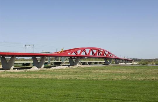Zwolle Railroad Bridge, Spectacular new bridge over the Ijssel