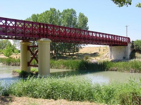 Pont sur le Tajo à Fuentidueña, Madrid, Espagne