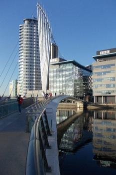The bridge provides a practical, yet visually stunning, gateway and landmark structure in the centre of the MediaCityUK development