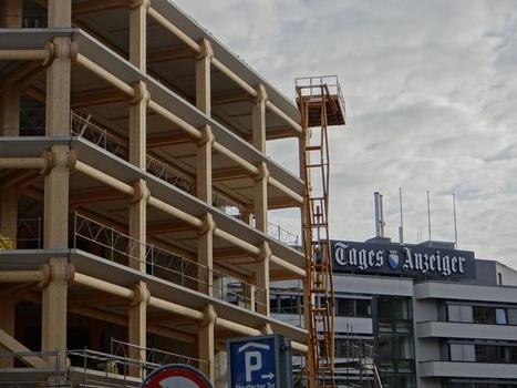 Siège social de Tamedia, Tamedia Headquarters, Tamedia-Hauptverwaltung, Der Holzbau kehrt mit einem 7geschossigen Bürogebäude in die Stadt zurück