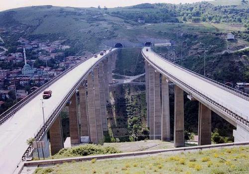 Mustafa Inan-Viadukt