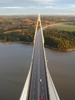 Uddevalla-BrückeBlick der Spitze des zweiten Pylons