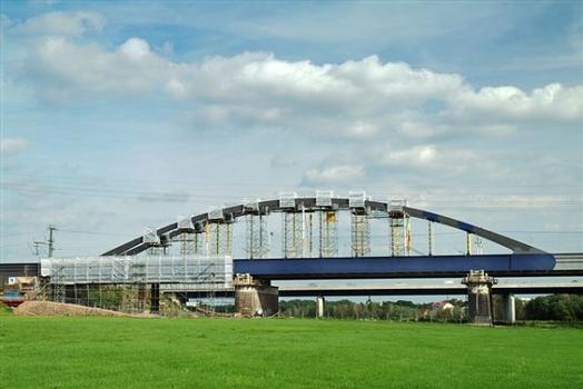 Neue Eisenbahnbrücke Riesa