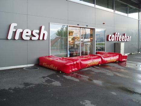 Floodbags im Einsatz: fresh coffeebar an einem Flughafen