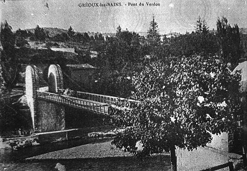 Pont suspendu de Gréoux-les-Bains