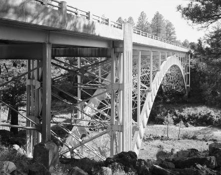 Corduroy Creek Bridge:Spanning Corduroy Creek at Highway 60, Show Low vicinity, Navajo County, AZ (HAER, ARIZ,9-SHLO.V,2-8)