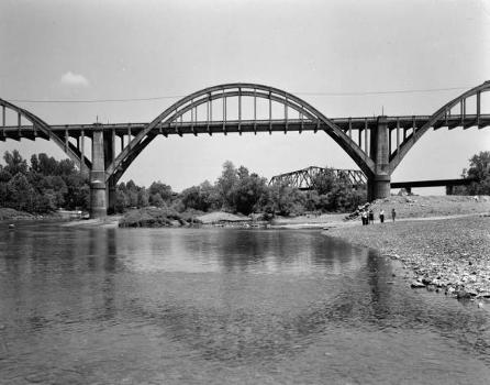 Cotter Bridge, Arkansas. (HAER, ARK,3-COT,1-5)