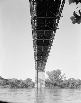 Plattsmouth Bridge (HAER IOWA,65-PAJU.V,1-8)