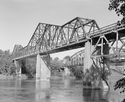 Plattsmouth Bridge (HAER IOWA,65-PAJU.V,1-9)