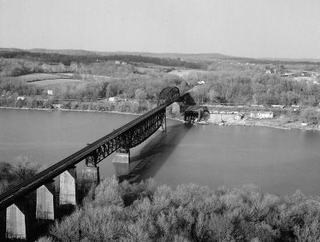 Susquehanna River Bridge : Spanning Susquehanna River, Havre de Grace, Harford County, MD (HAER MD,13-HAV,4-4)