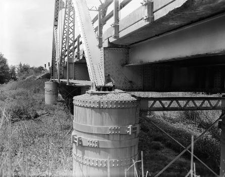 Waddell «A» Truss Bridge, Trimble, Missouri (HAER MO,25-TRIM.V,1-10)