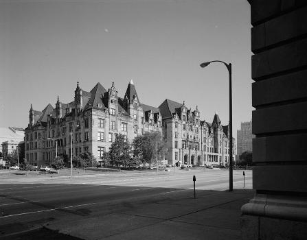 City Hall, Saint Louis, Missouri. (HABS, MO,96-SALU,68-2)