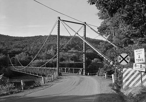 Lordville Suspension Bridge – übersicht von Süden aus