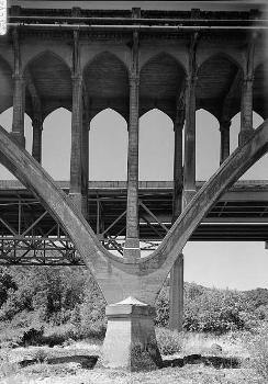 Winchester Bridge (HAER, ORE,10-WINC,1-4)