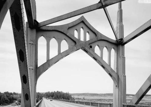 McCullough Memorial Bridge (Coos Bay Bridge) (HAER, ORE,6-NOBE,1-6)