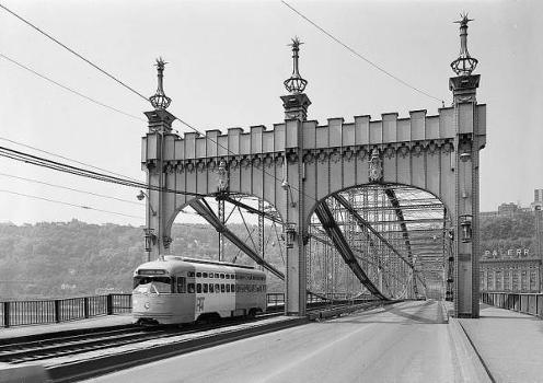Smithfield Street Bridge, Pittsburgh. (HAER, PA,2-PITBU,58-15)