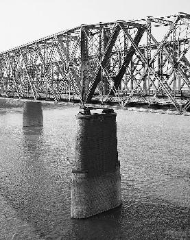 Frisco Bridge, Memphis, Tennessee (HAER, TENN,79-MEMPH,19-20)
