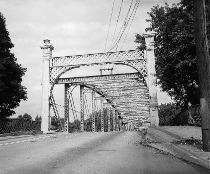 Bridgeport Bridge, Bridgeport, Ohio. (HAER, WVA,35-WHEEL,5-8)