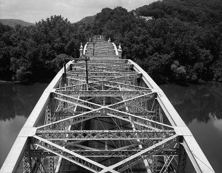 Bridgeport Bridge, Bridgeport, Ohio. (HAER, WVA,35-WHEEL,5-3)
