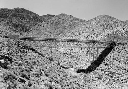 Dead Indian Canyon Bridge