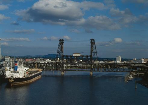 Steel Bridge, Portland, Oregon. (HAER, ORE,26-PORT,14-14)