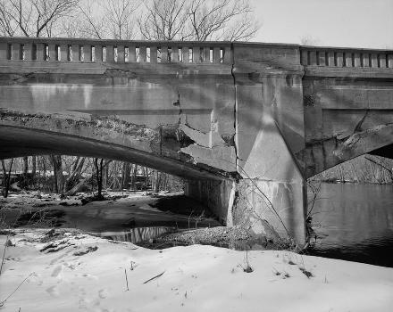 Gull Street Bridge, Kalamazoo, Michigan, USA (HAER, MICH,39-KALAM,5-7)