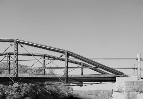 Cooper's Tubular Arch Bridge:Old Erie Canal, Fayetteville, Onondaga County, New York (HAER, NY,34-DEWI)